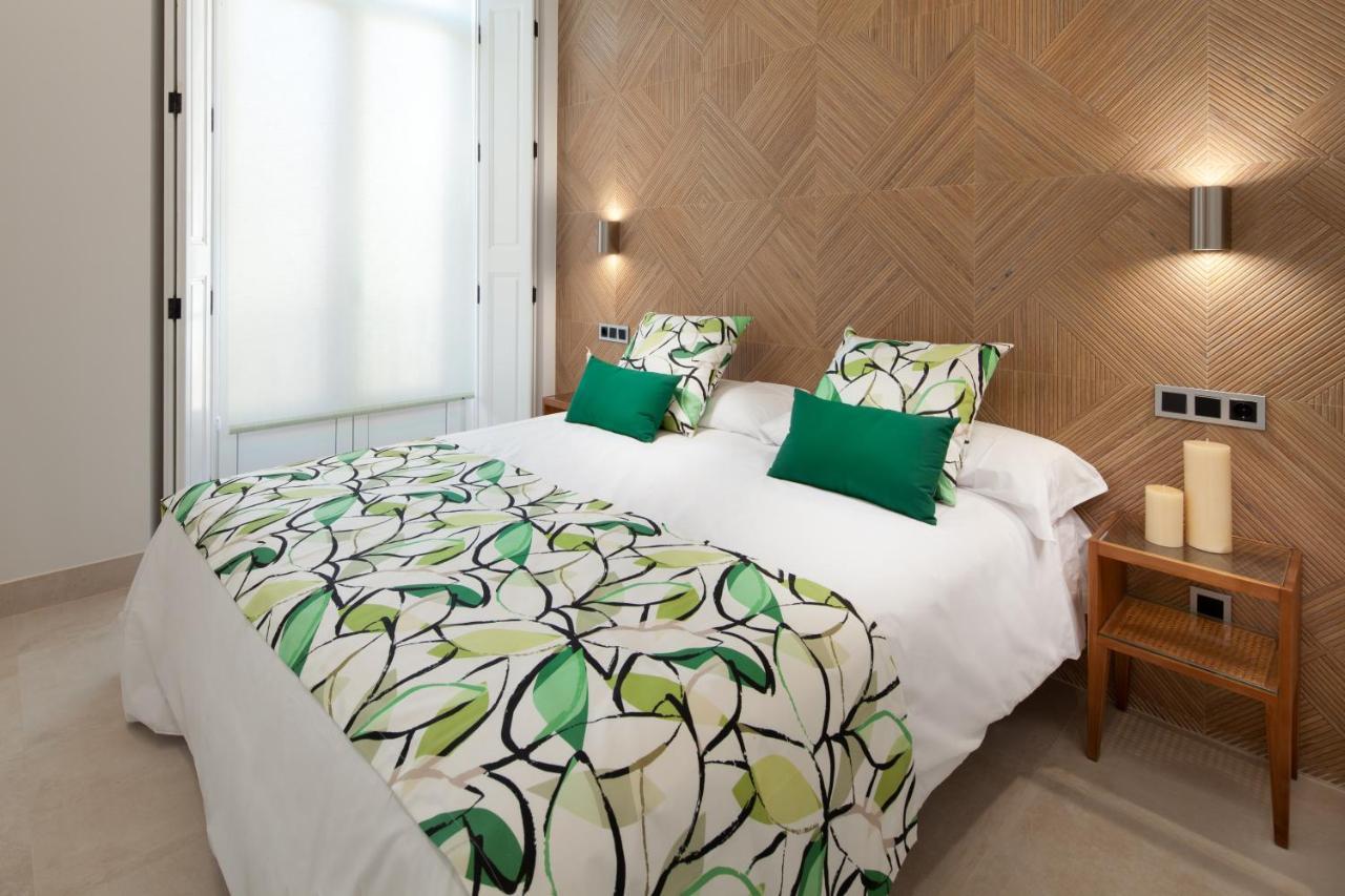 Inmalaga Santos Suites 2 Buitenkant foto